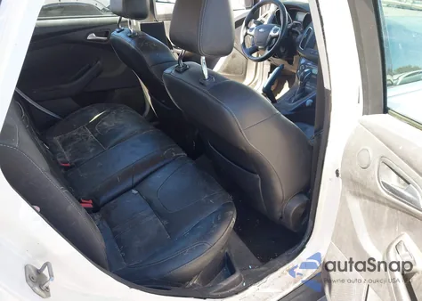 2012 Ford Focus Titanium z USA, uszkodzony, nr VIN 1FAHP3N29CL235368